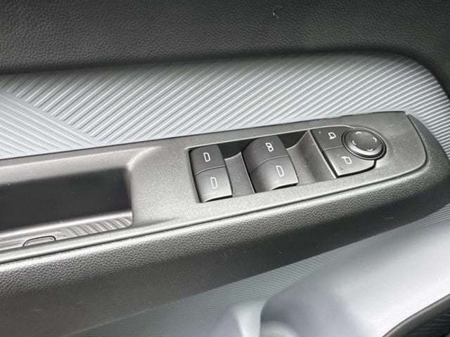 2027 Chevrolet Bolt RS - Photo 22