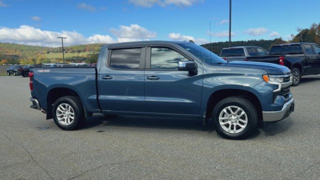 Used 2024 Chevrolet Silverado 1500 LT (2FL) Truck