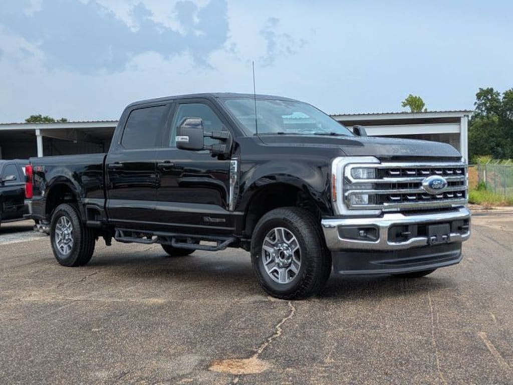 Used 2024 Ford F-250 Truck Crew Cab