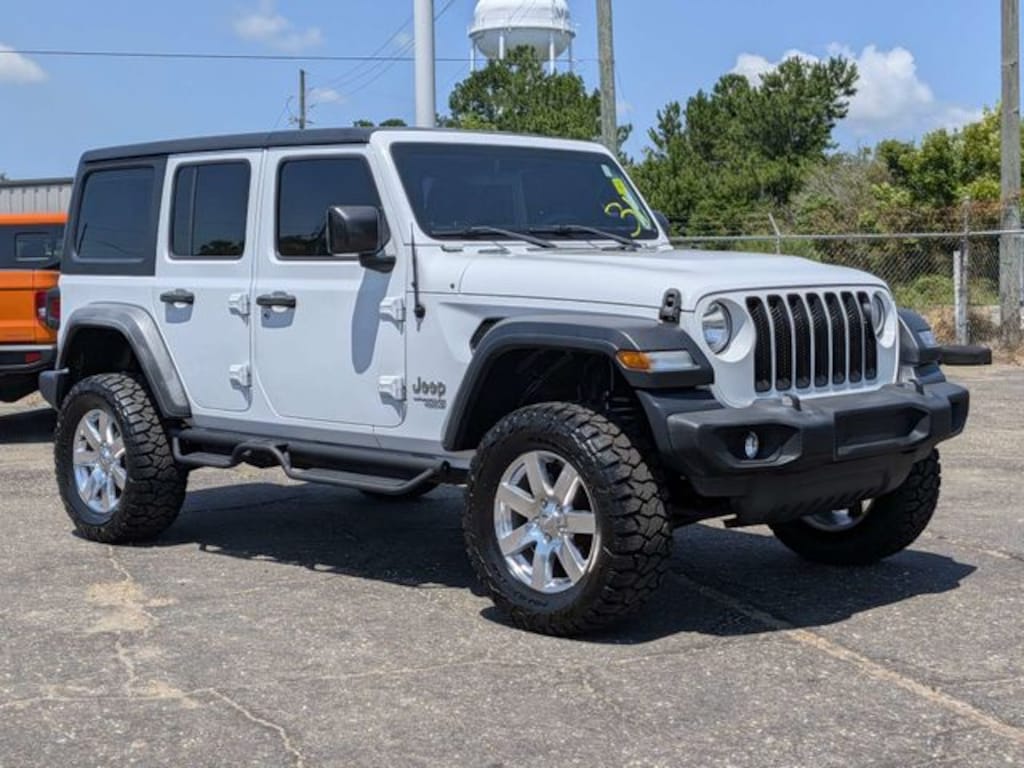 Used 2018 Jeep Wrangler Unlimited Sport 4x4 SUV
