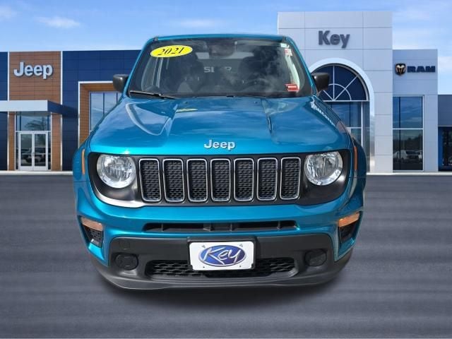 Used 2021 Jeep Renegade Sport with VIN ZACNJDAB5MPM28587 for sale in Newcastle, ME