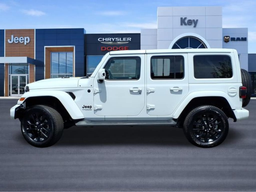 Used 2021 Jeep Wrangler Unlimited Sahara High Altitude SUV