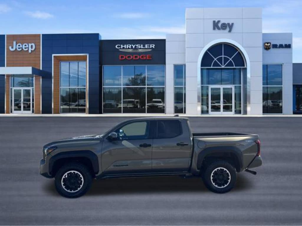 Used 2024 Toyota Tacoma TRD Off-Road Truck Double Cab