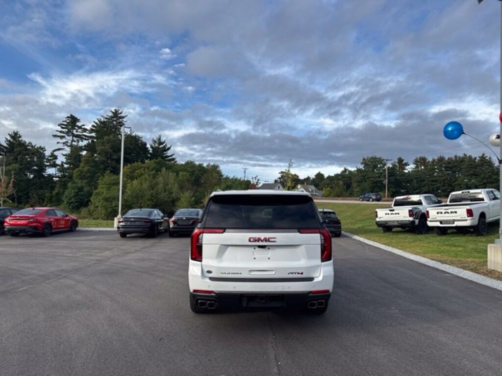 Used 2026 GMC Yukon XL AT4 Ultimate SUV