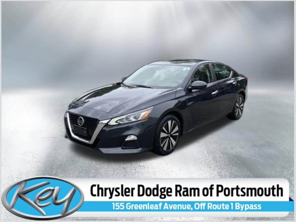 Used 2022 Nissan Altima 2.5 SV Sedan