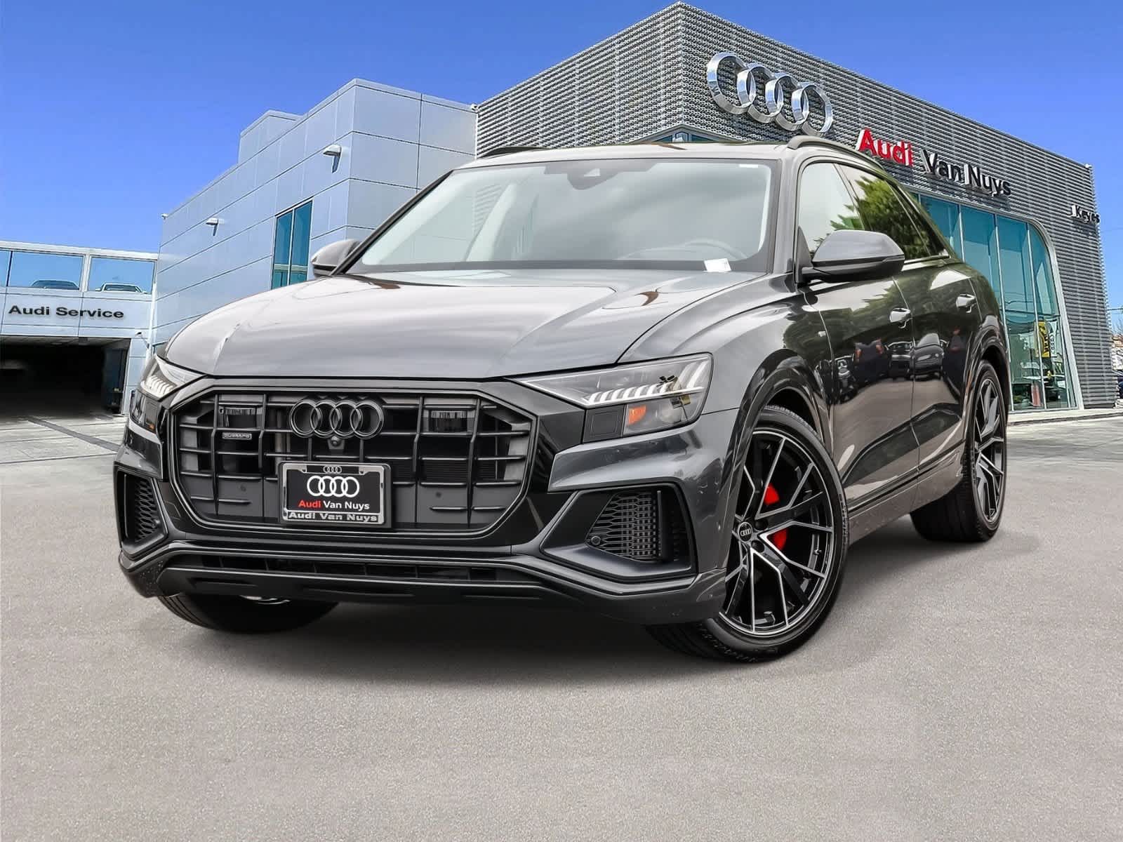 2023 Audi Q8