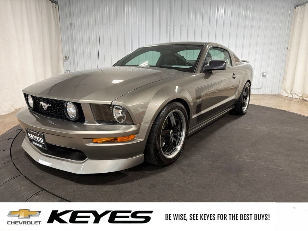 2005 Ford Mustang