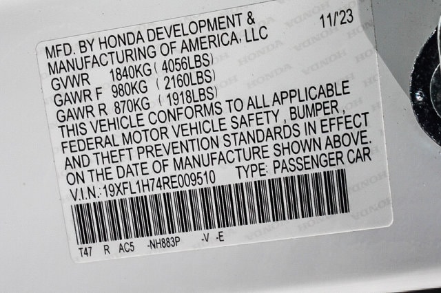 2024 Honda Civic Hatchback EX-L - Photo 34