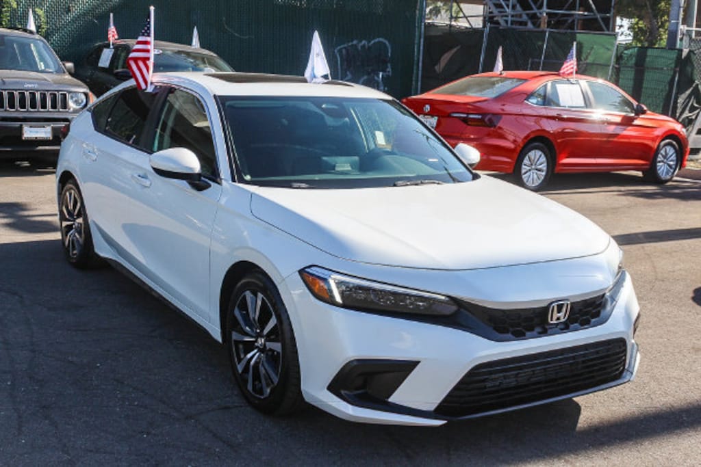 Used 2023 Honda Civic EX-L Hatchback