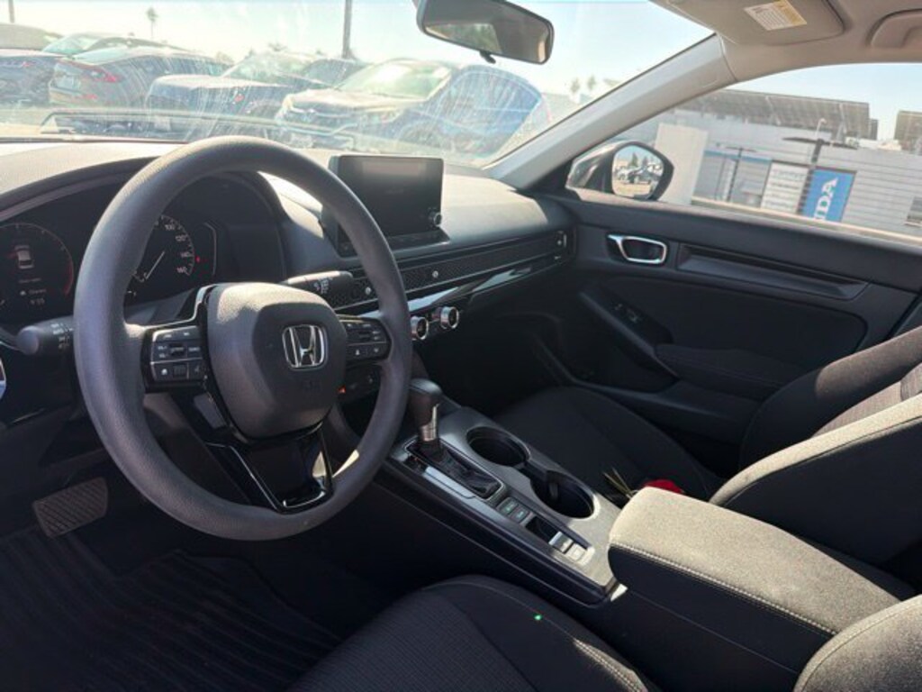 Used 2025 Honda Civic LX Sedan