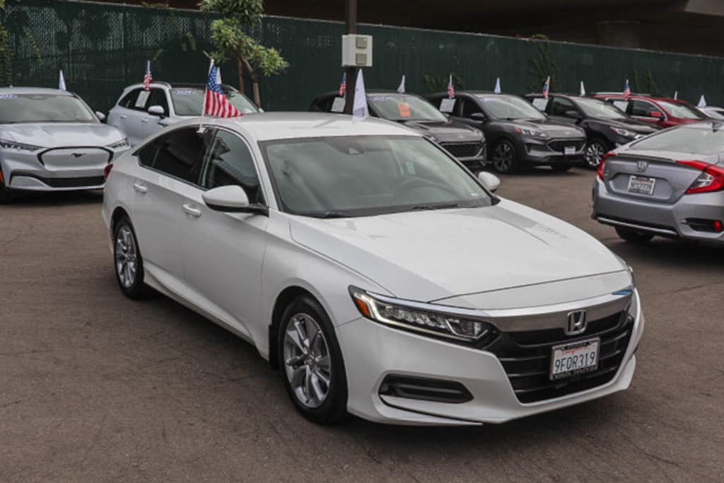 Used 2018 Honda Accord LX Sedan