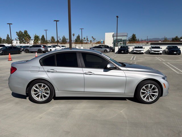 Used 2018 BMW 3 Series 320i Sedan