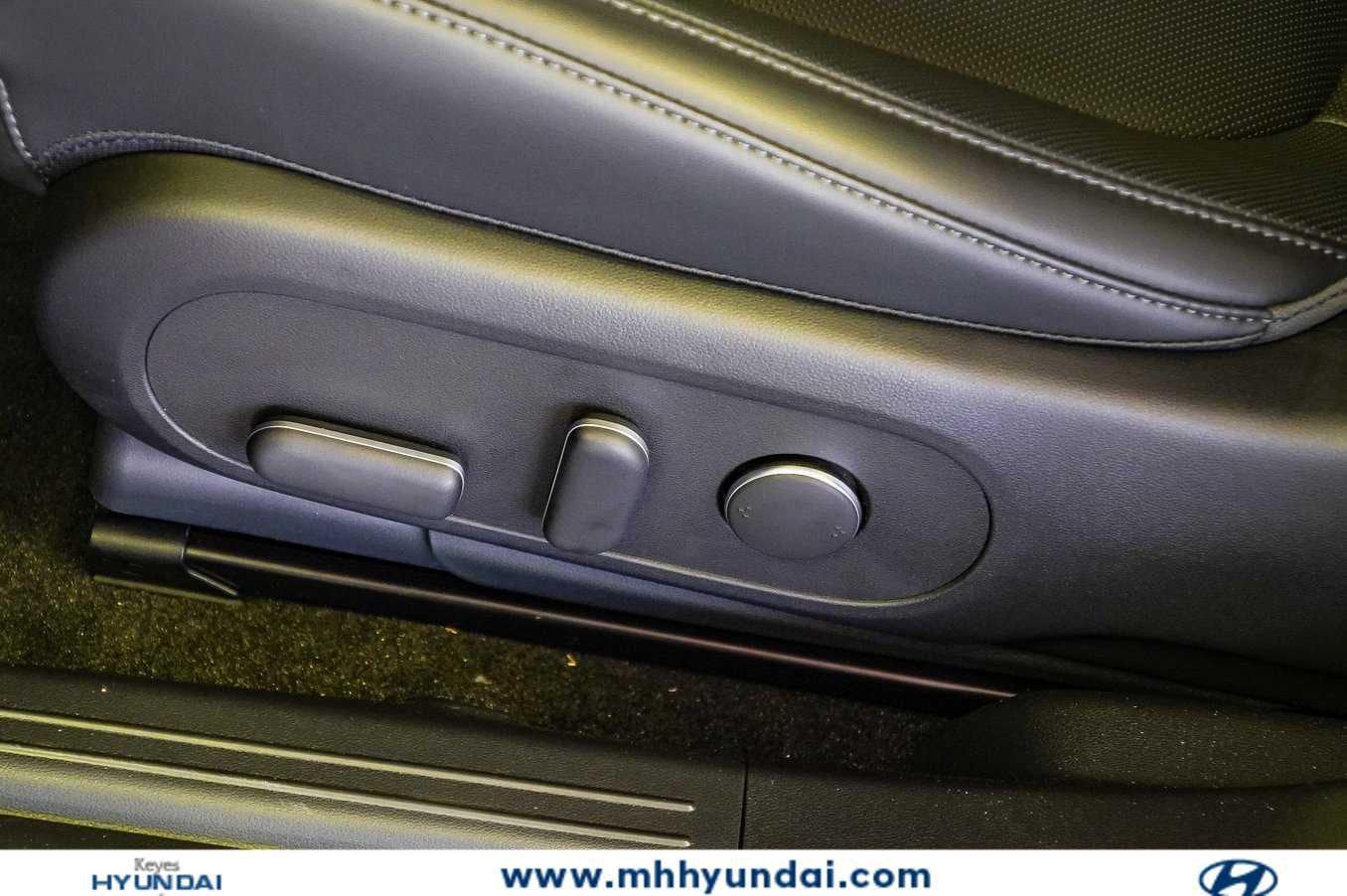 2026 Hyundai IONIQ 5 SEL - Photo 21