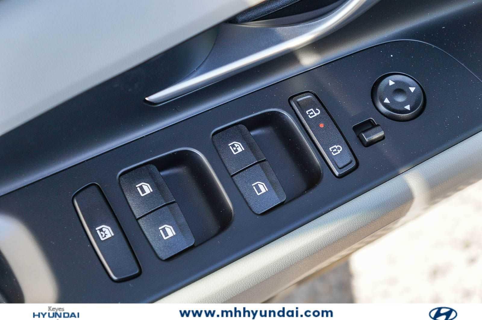 2026 Hyundai Elantra Limited - Photo 22