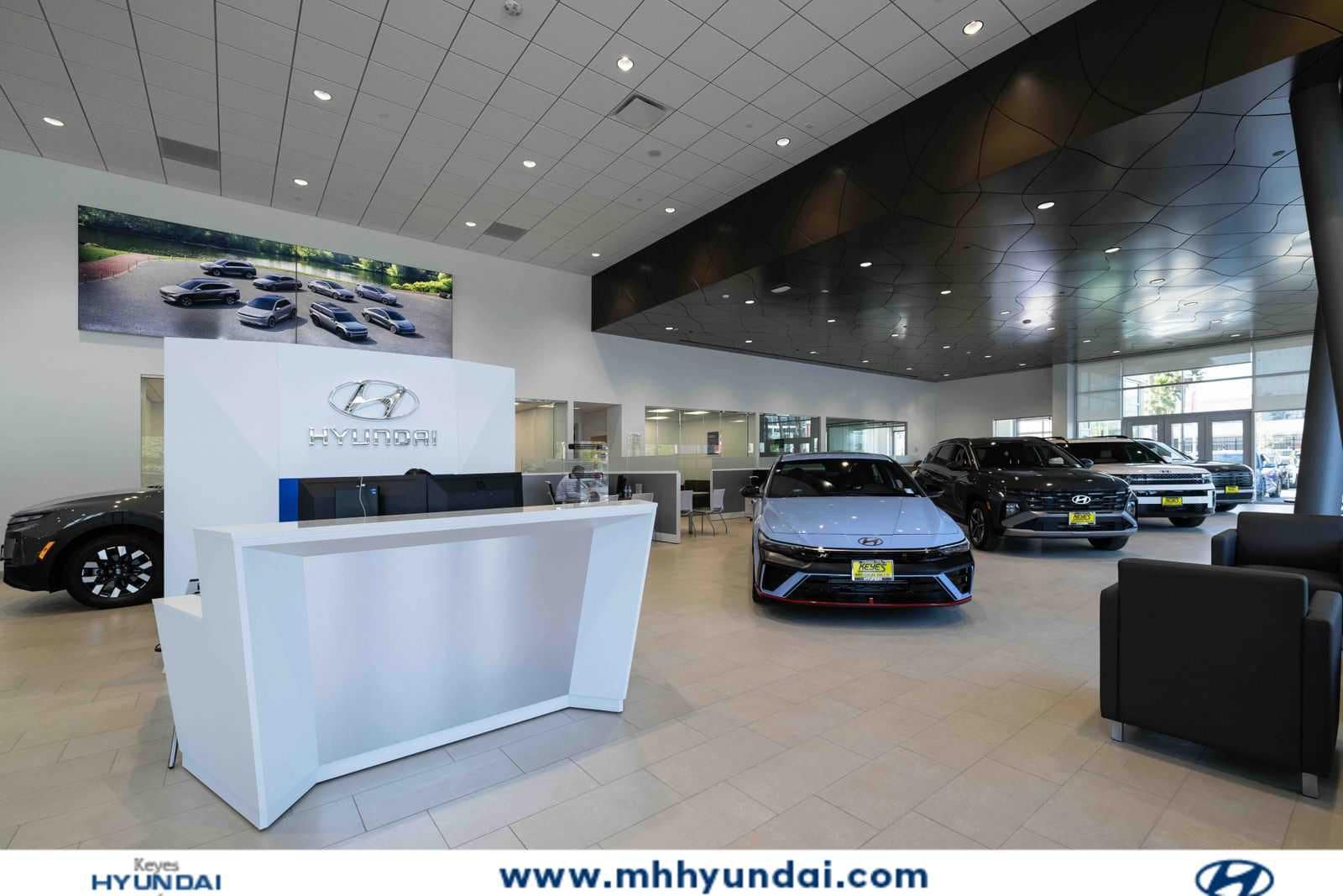 2026 Hyundai Elantra Limited - Photo 32