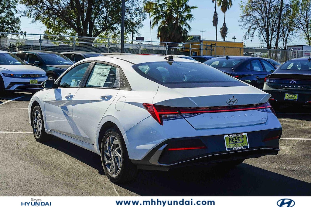 New 2026 Hyundai Elantra Hybrid Blue Sedan