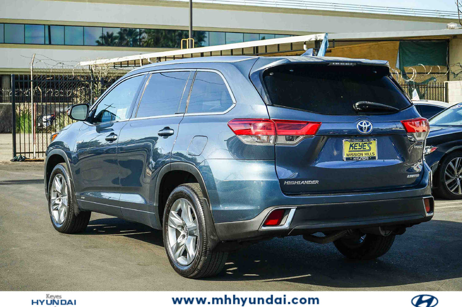 Used 2017 Toyota Highlander Hybrid Limited SUV