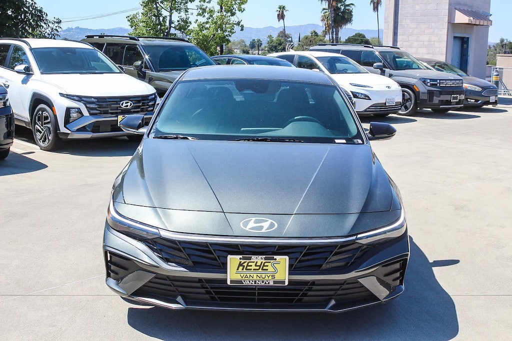 New 2026 Hyundai Elantra SEL Sport Sedan