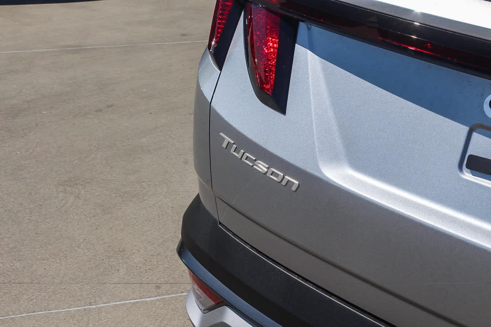 2026 Hyundai Tucson SE - Photo 9