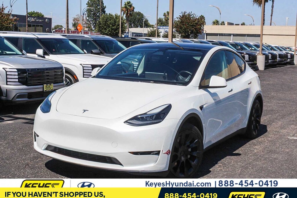 Used 2024 Tesla Model Y Long Range SUV