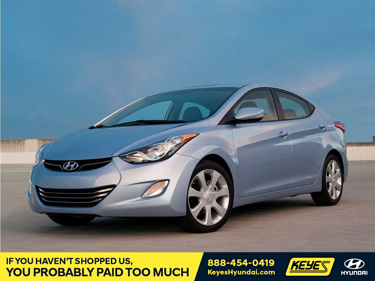  Hyundai Elantra