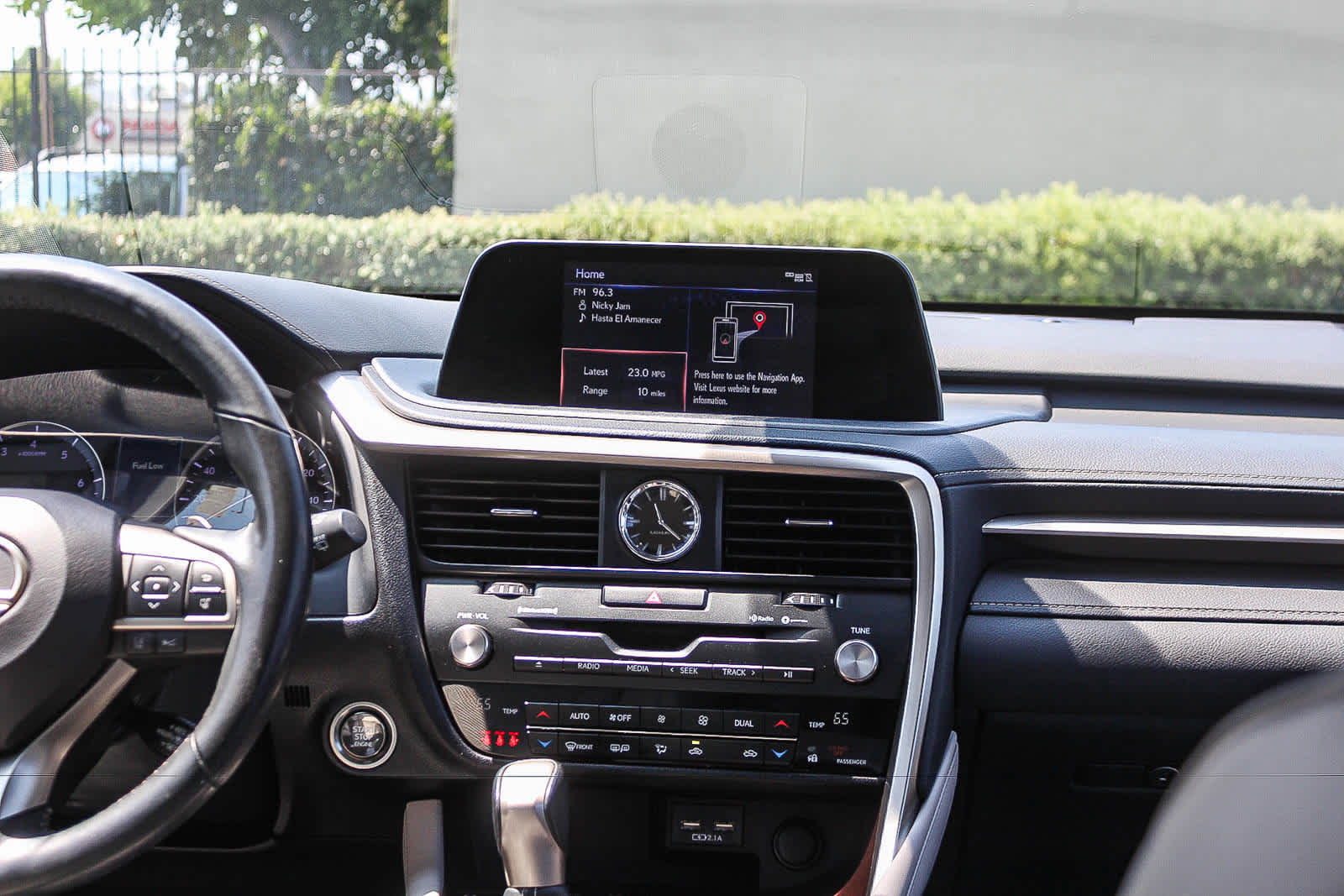 2022 Lexus RX 350 - Photo 17