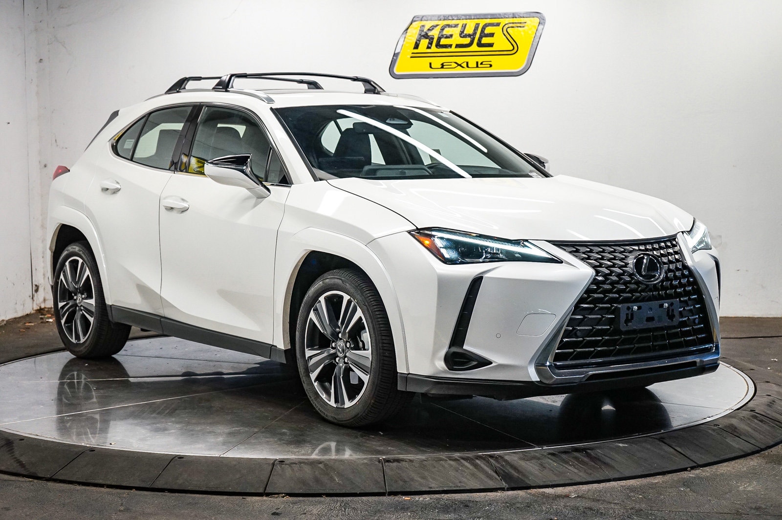 2025 Lexus UX Hybrid