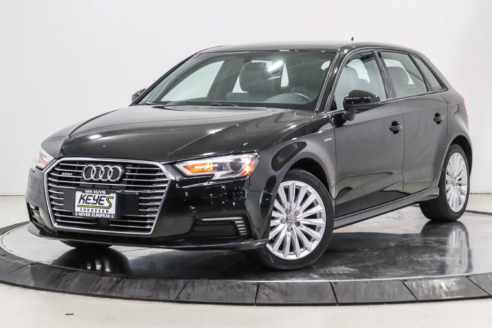 2018 Audi A3 Sportback e-tron Premium