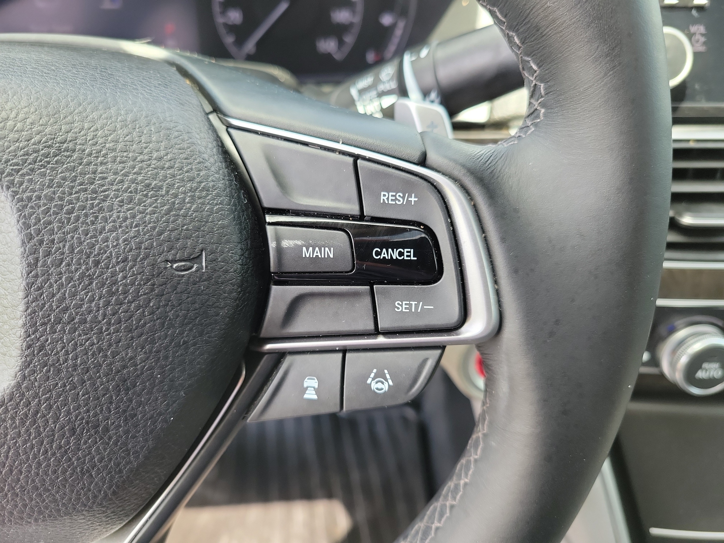 2018 Honda Accord Hybrid EX-L - Photo 26