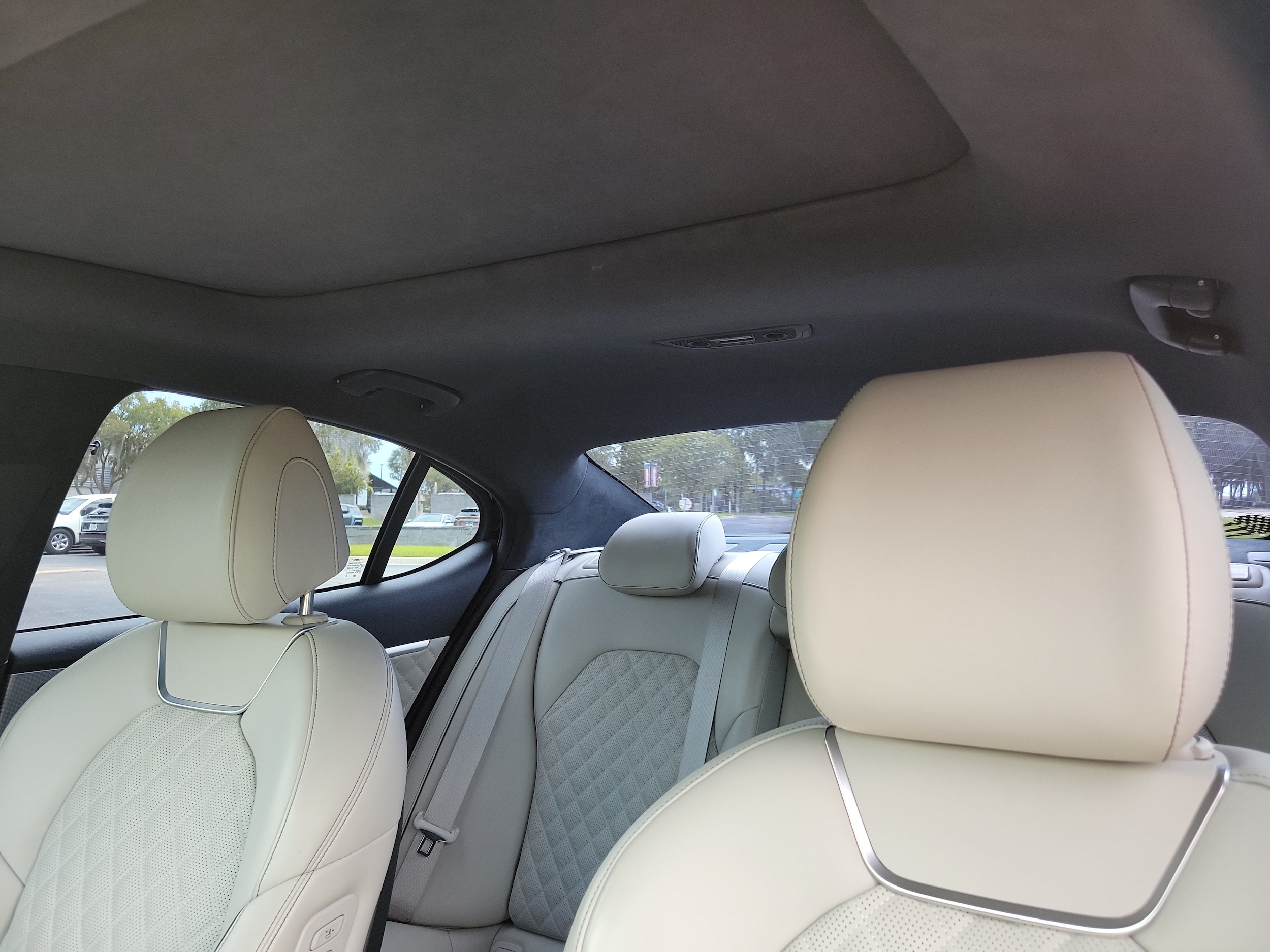 2023 GENESIS G70 Standard - Photo 25
