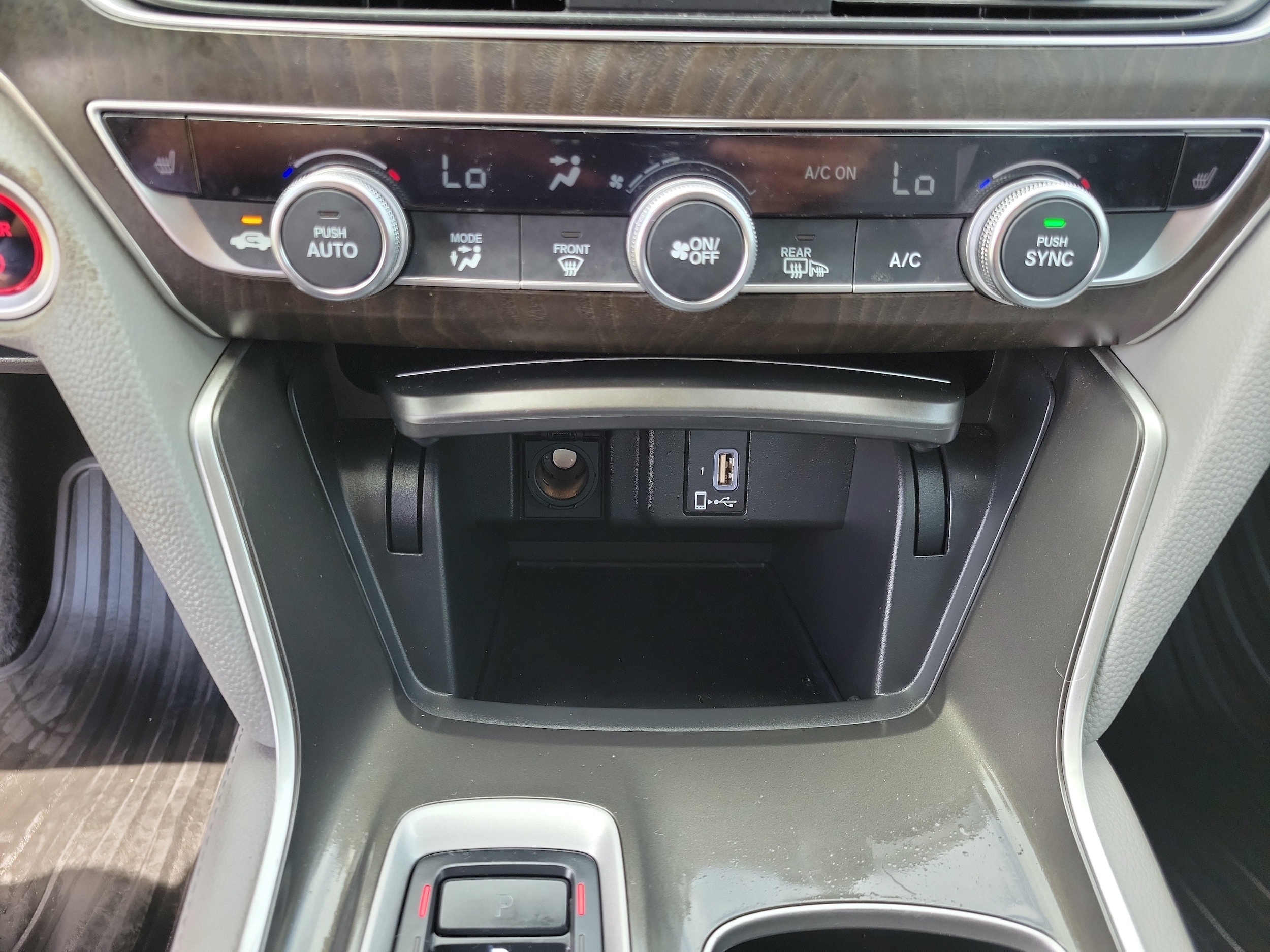 2018 Honda Accord Hybrid EX-L - Photo 31