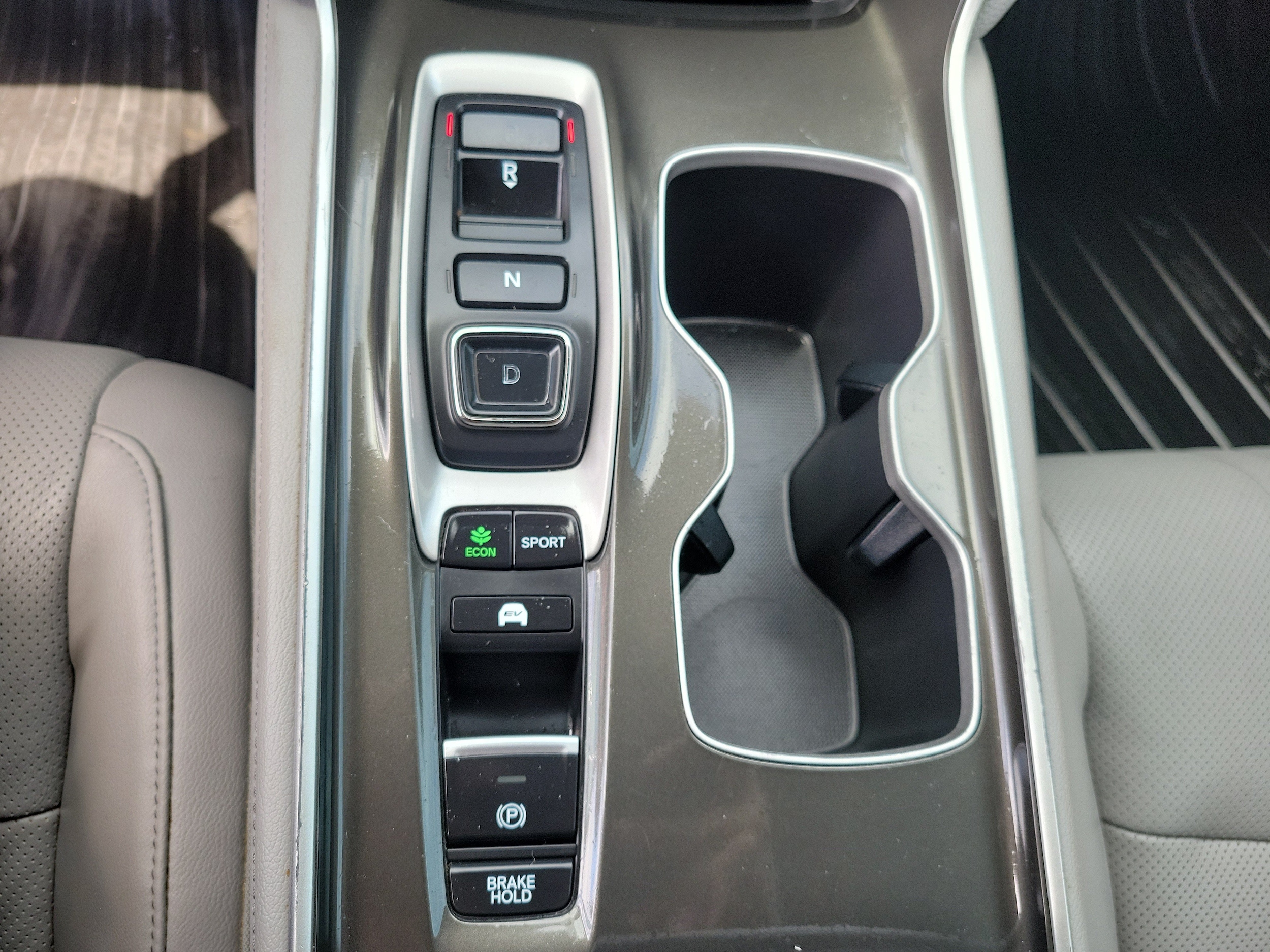 2018 Honda Accord Hybrid EX-L - Photo 32