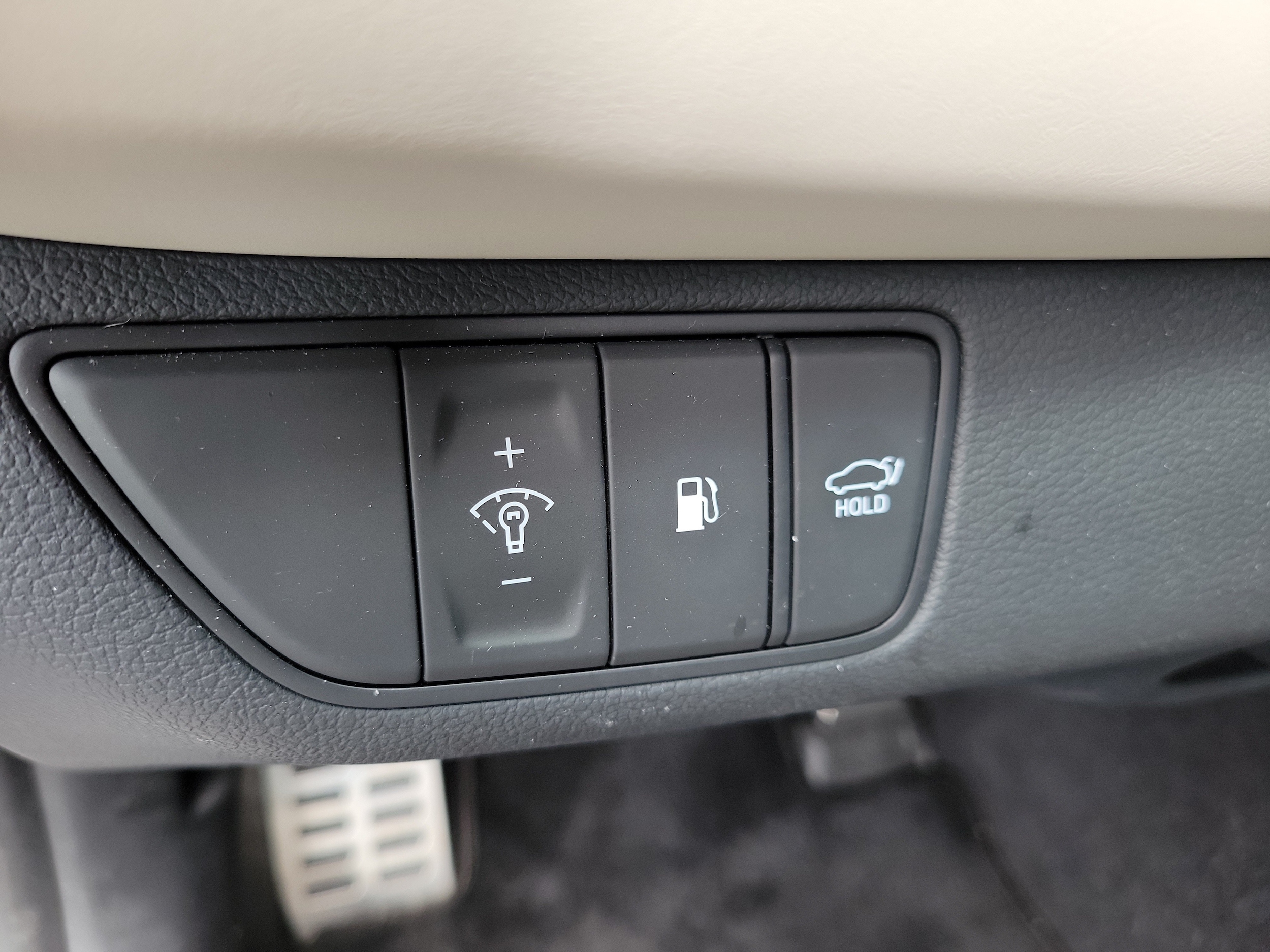 2023 GENESIS G70 Standard - Photo 26