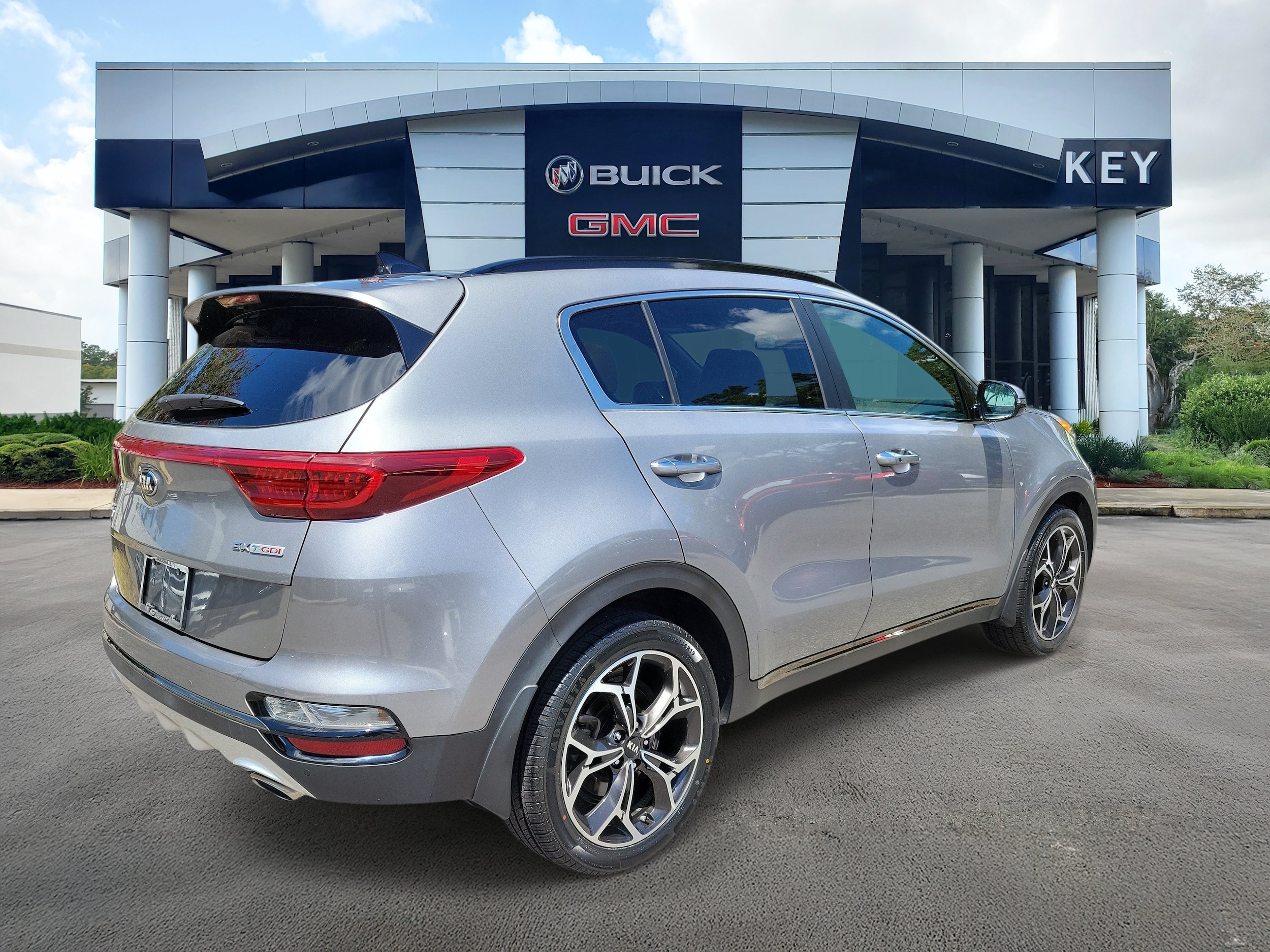 2022 Kia Sportage SX Turbo - Photo 4