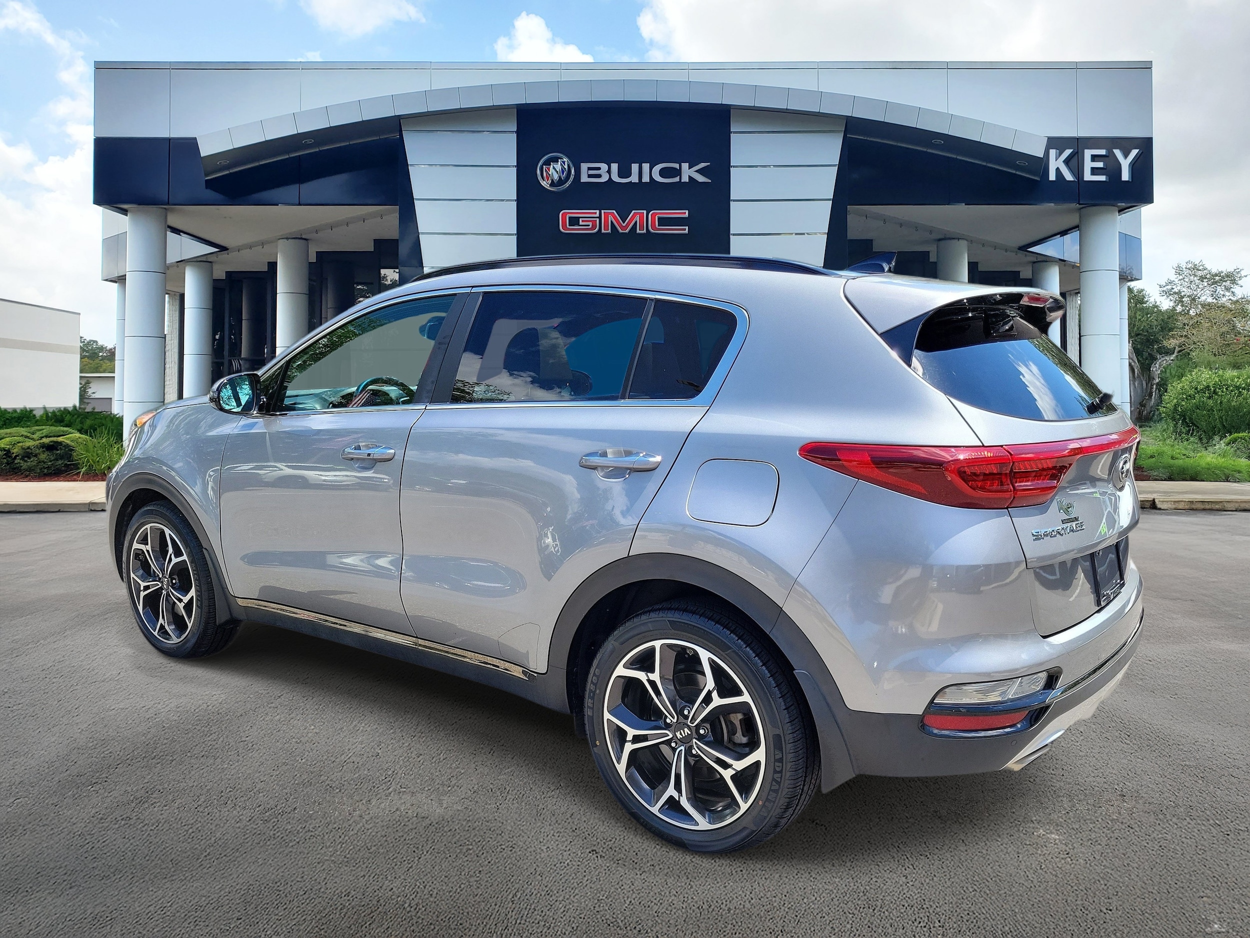 2022 Kia Sportage SX Turbo - Photo 3