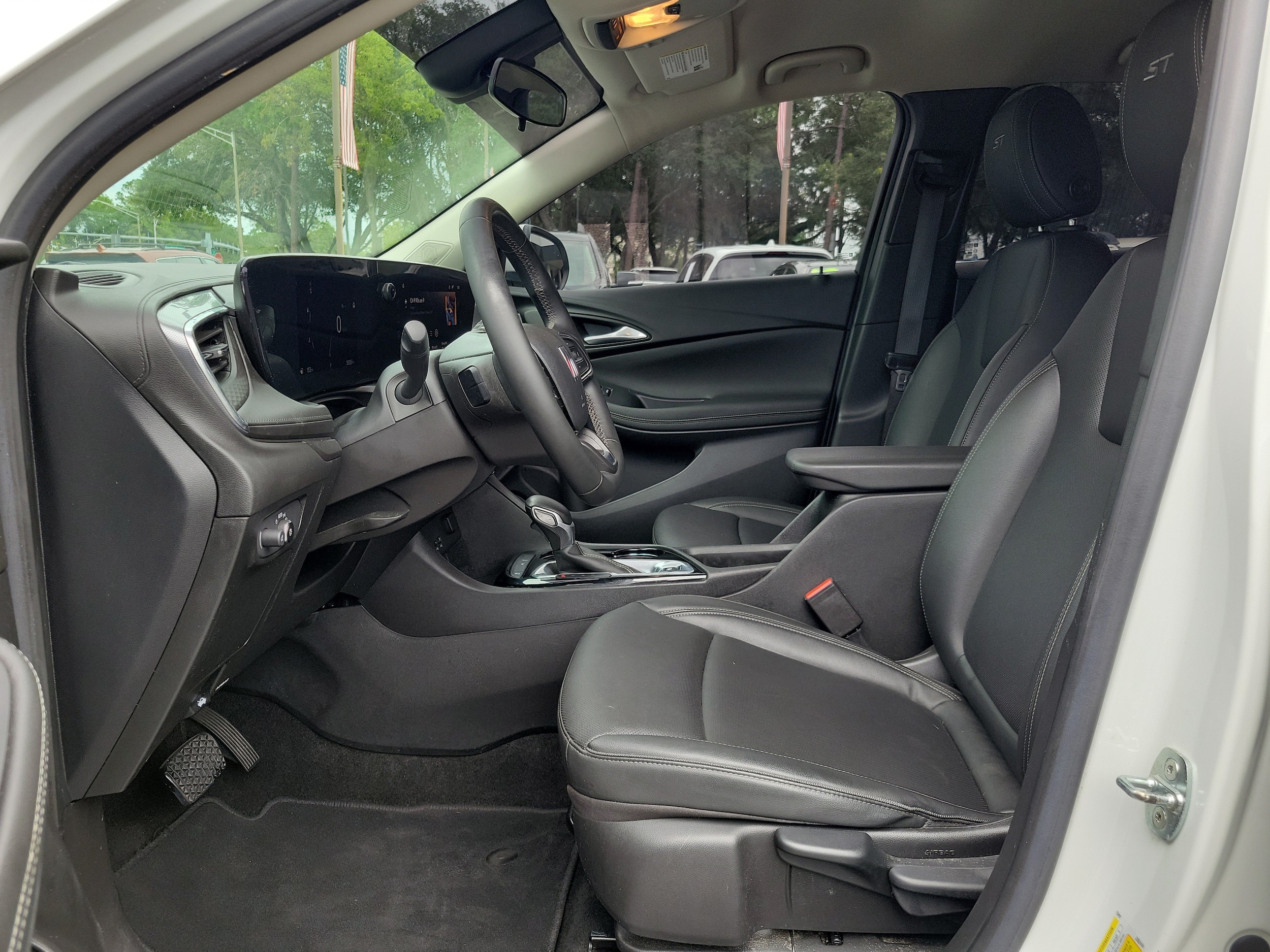 2024 Buick Encore GX Sport Touring - Photo 22