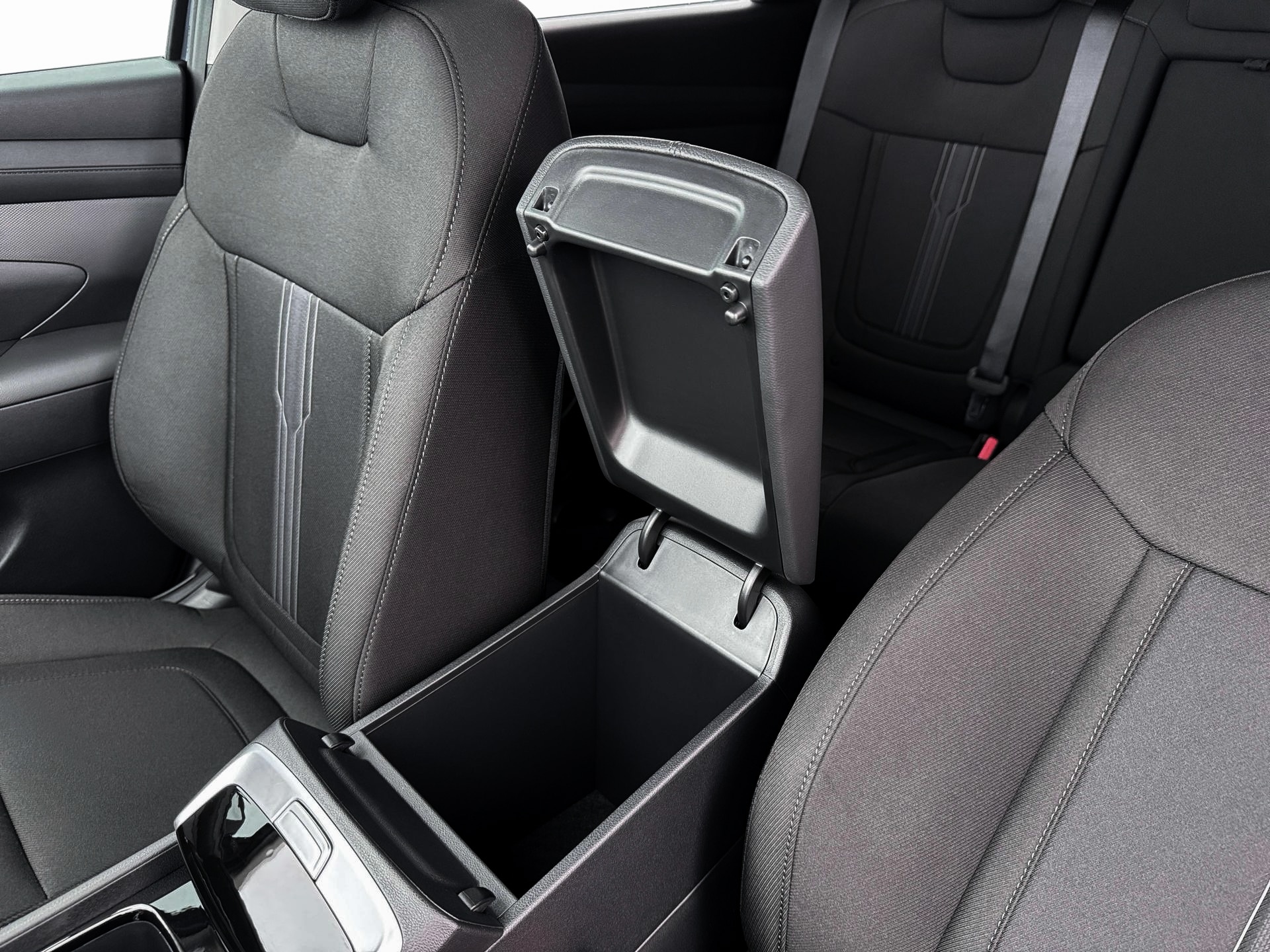 2026 Hyundai Tucson SEL - Photo 19