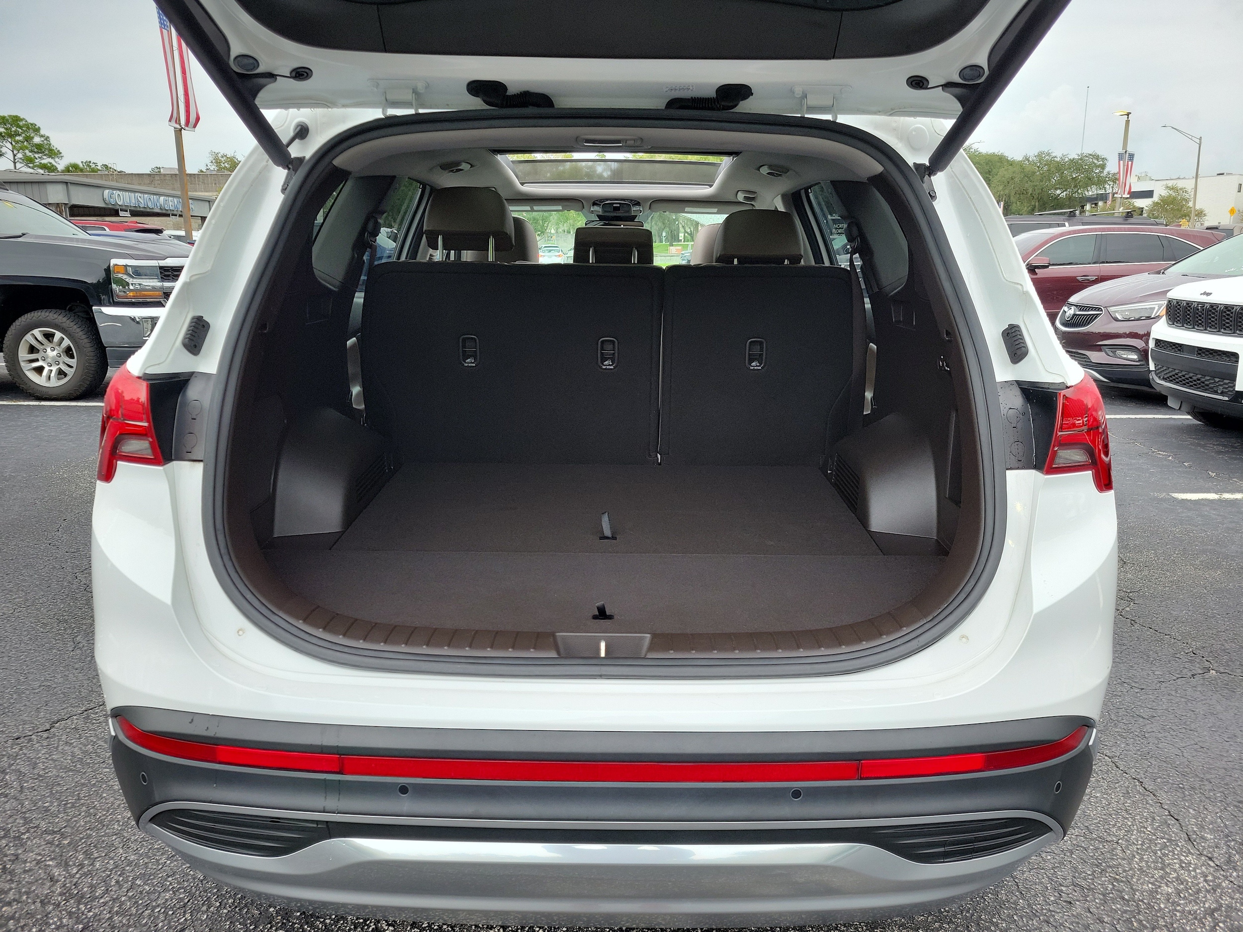 2021 Hyundai Santa Fe SEL Premium HEV - Photo 11
