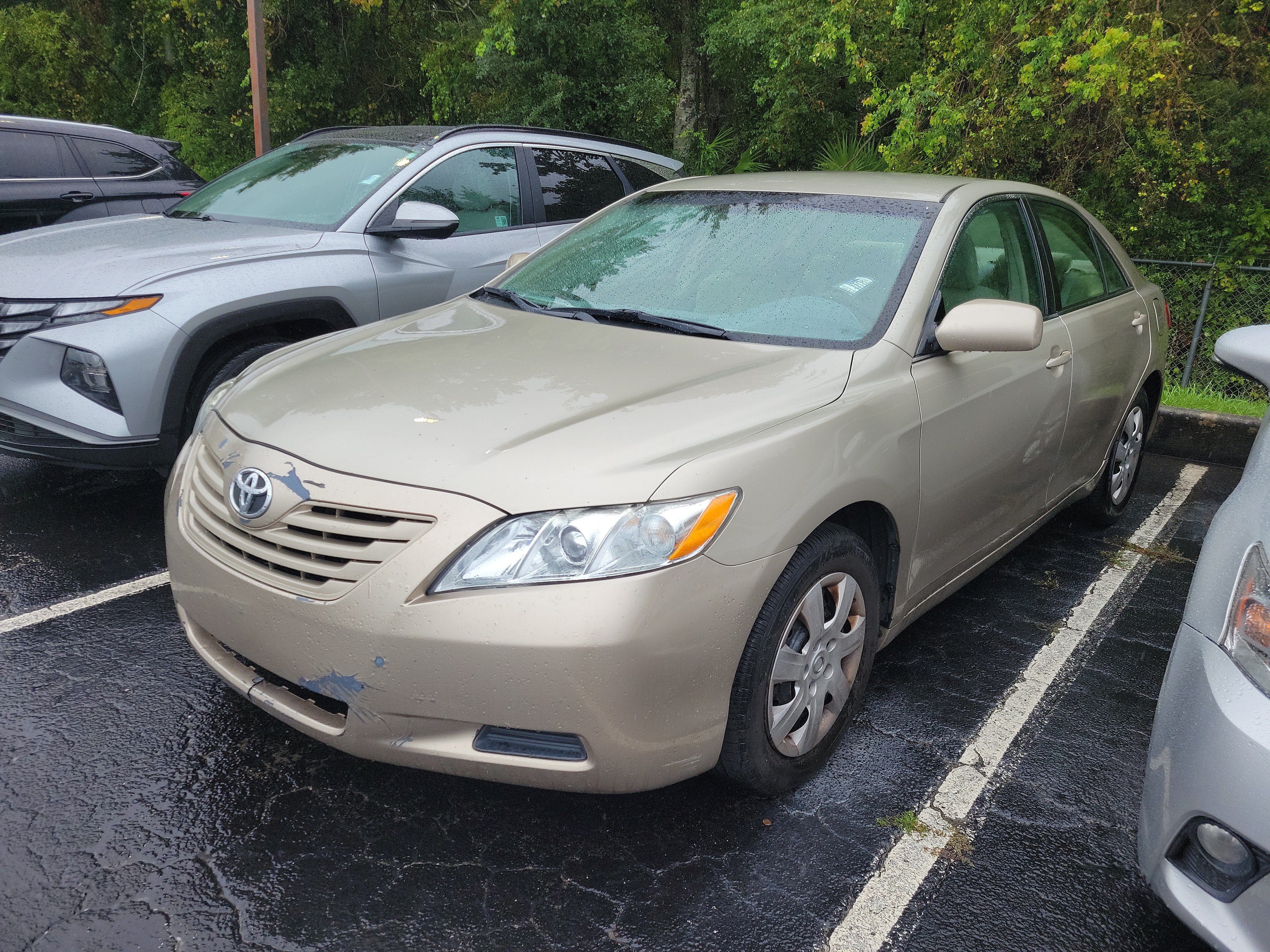 Used 2007 Toyota Camry SE Sedan
