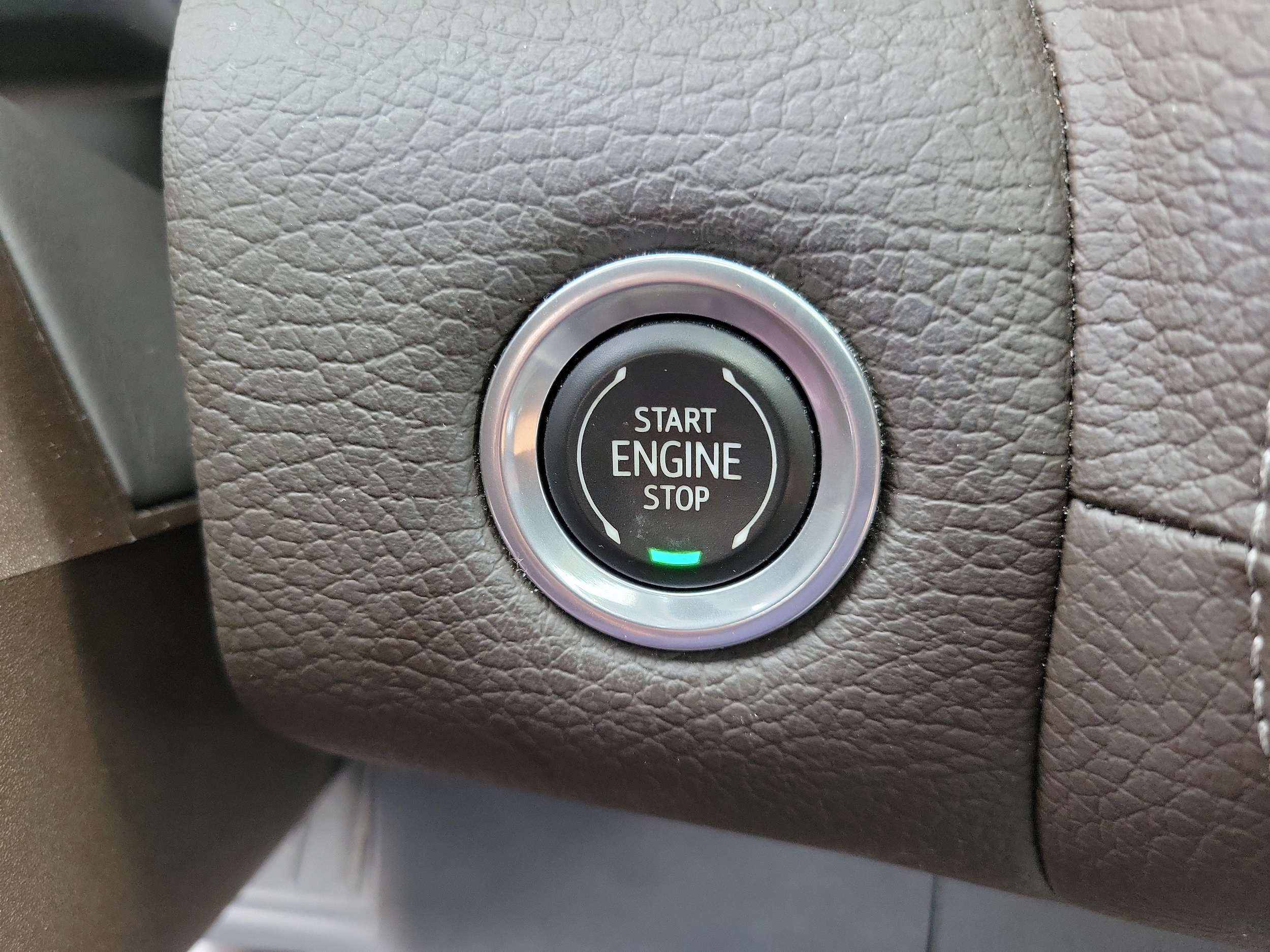 2021 GMC Yukon Denali - Photo 33