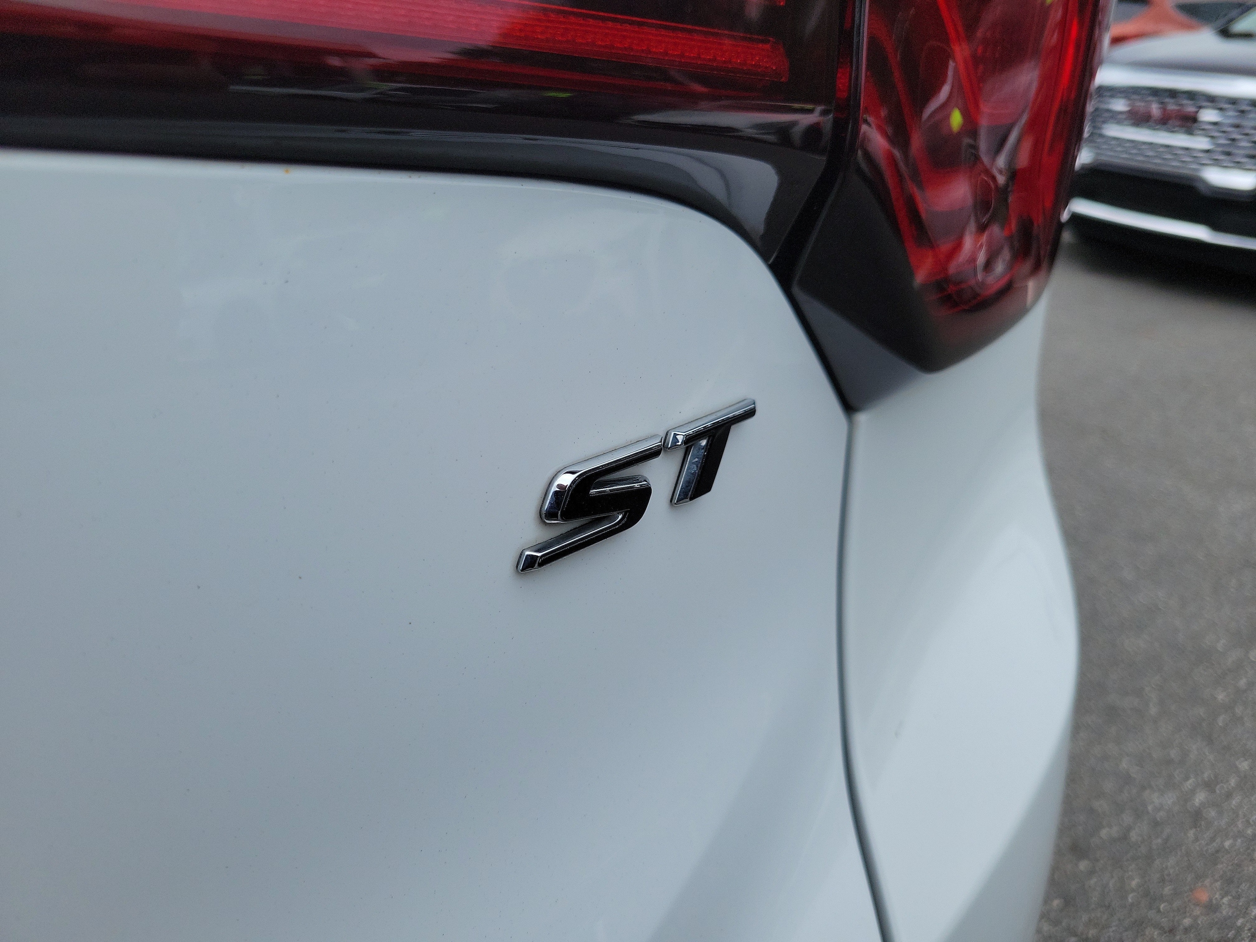 2024 Buick Encore GX Sport Touring - Photo 10