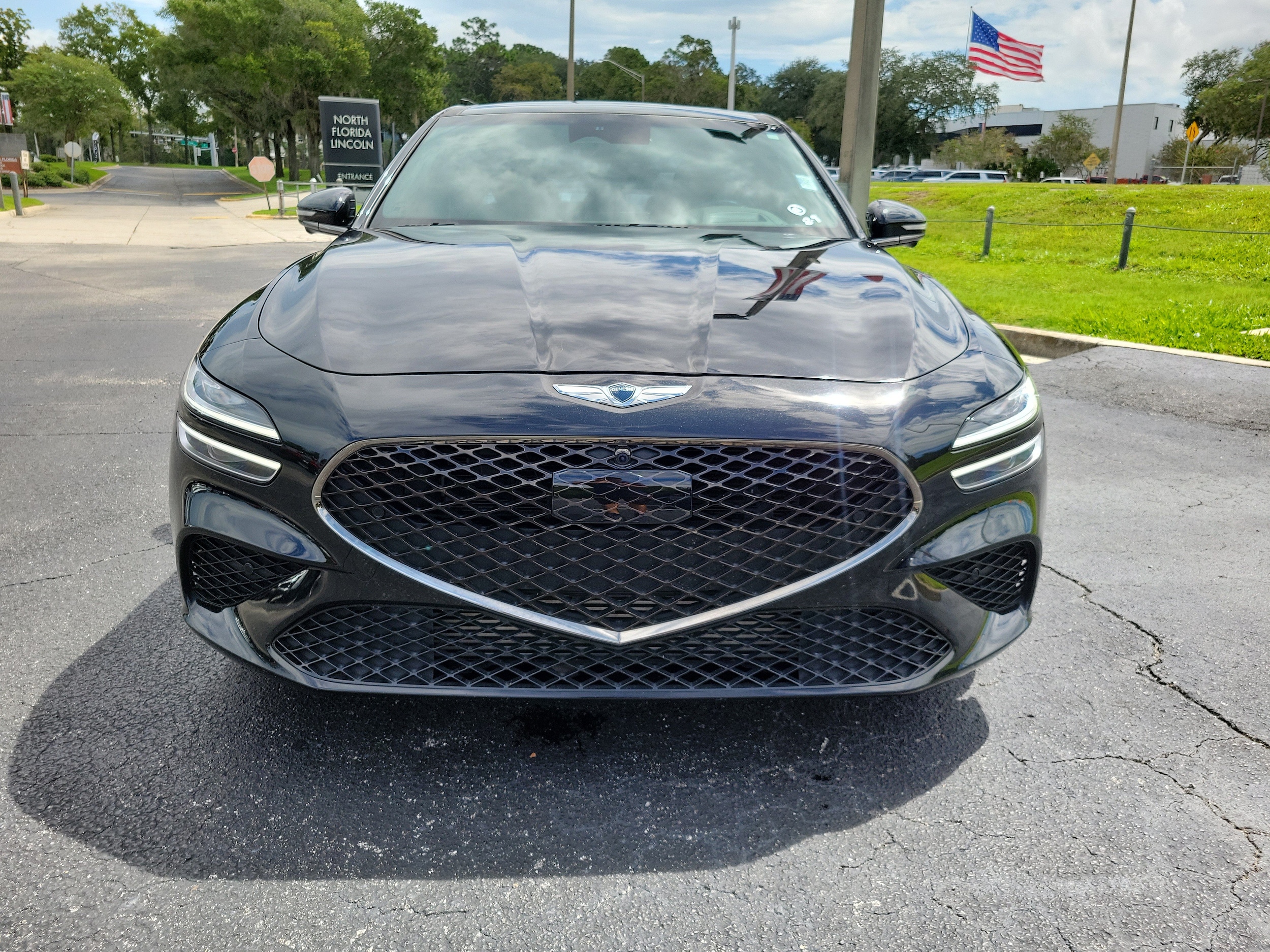 2023 GENESIS G70 Standard - Photo 7