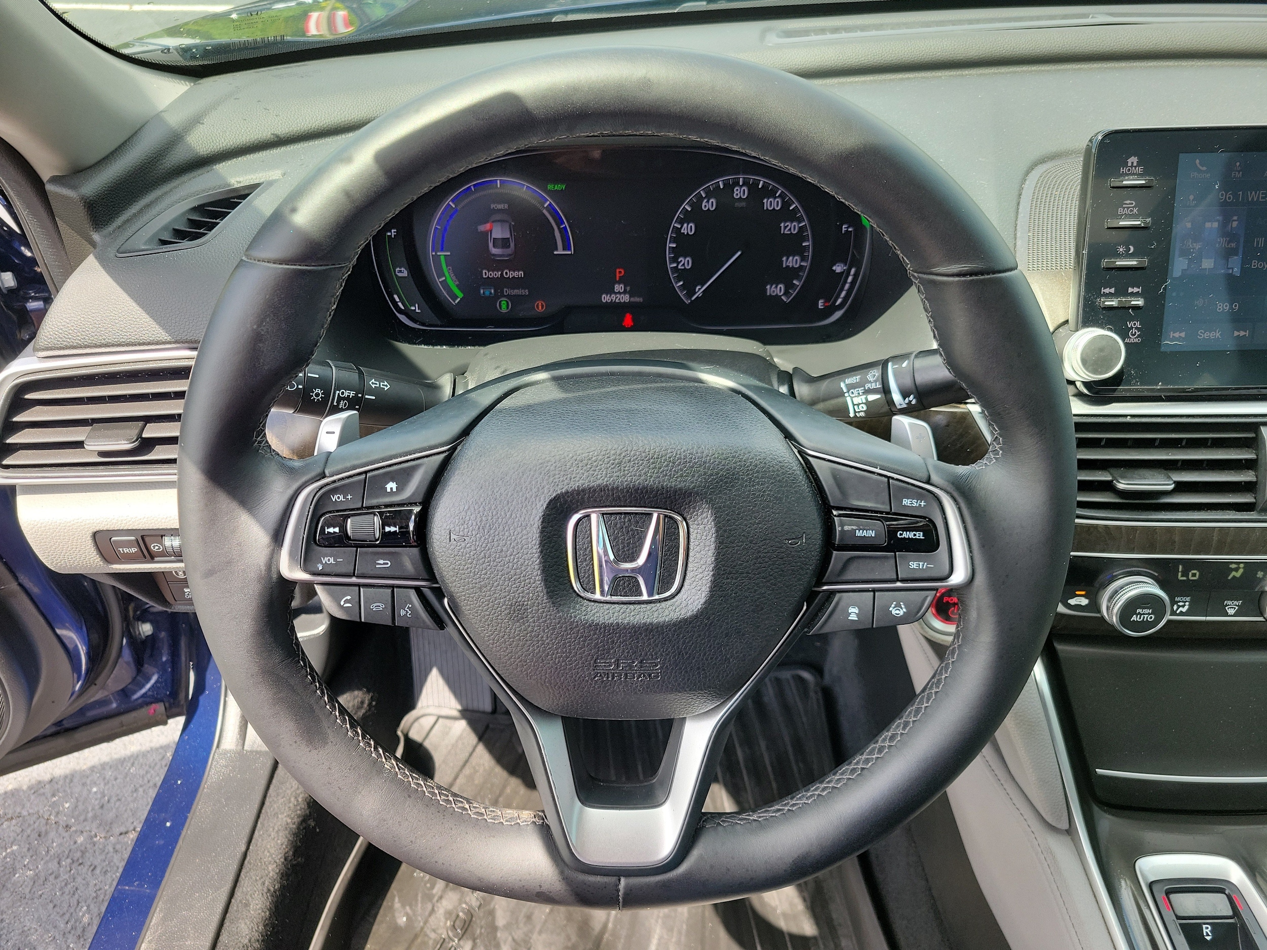 2018 Honda Accord Hybrid EX-L - Photo 24