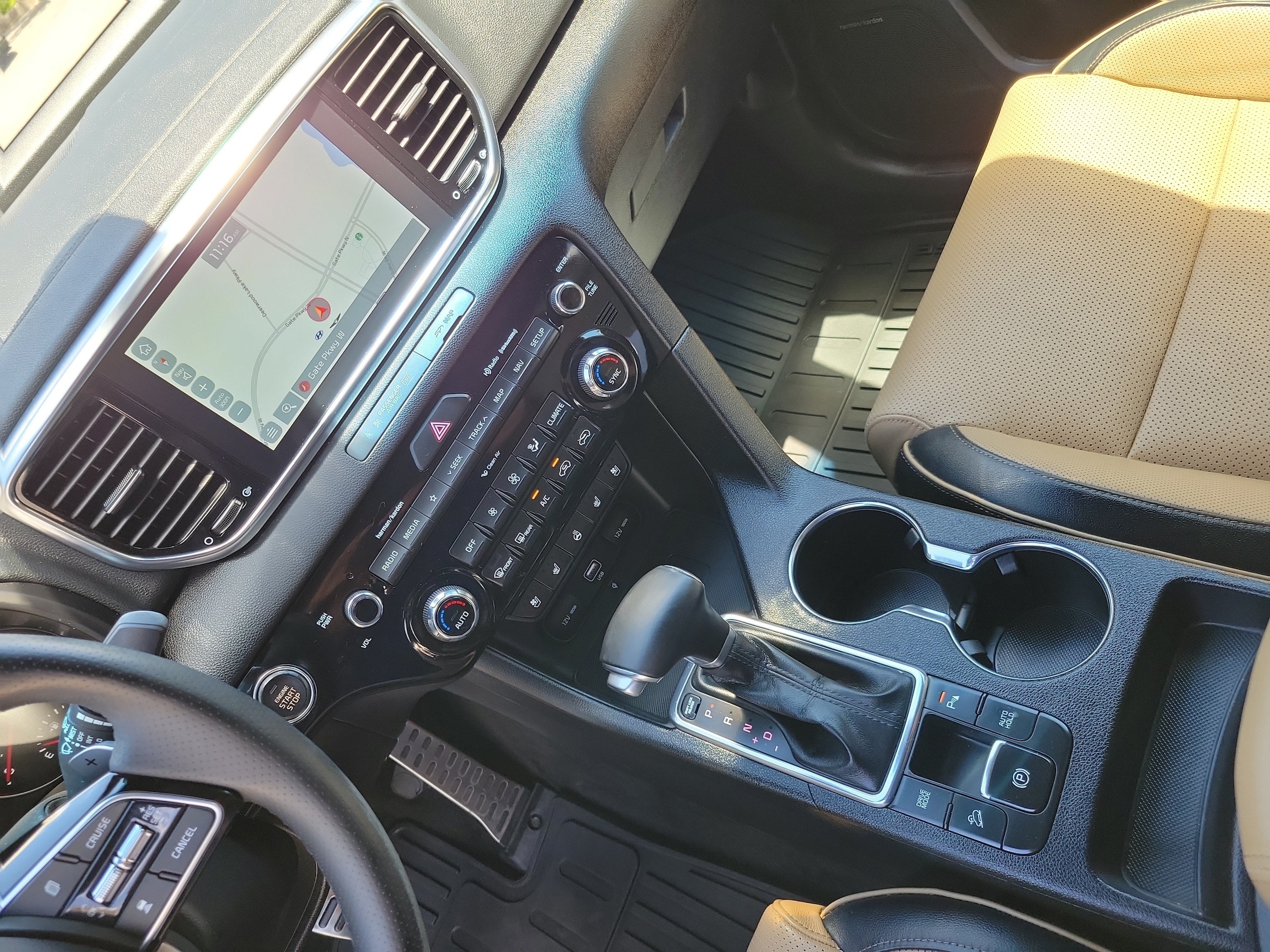 2022 Kia Sportage SX Turbo - Photo 37
