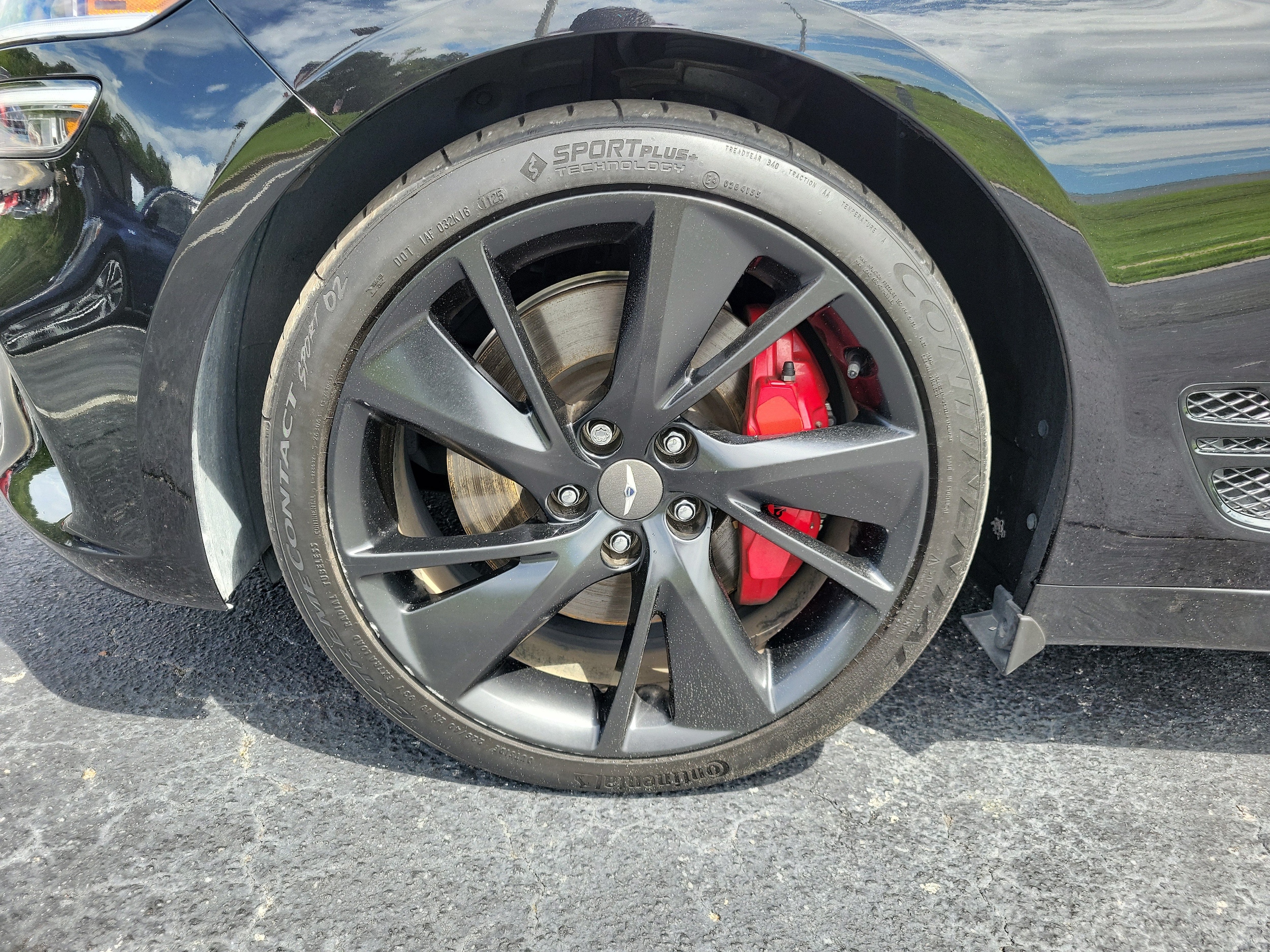2023 GENESIS G70 Standard - Photo 6