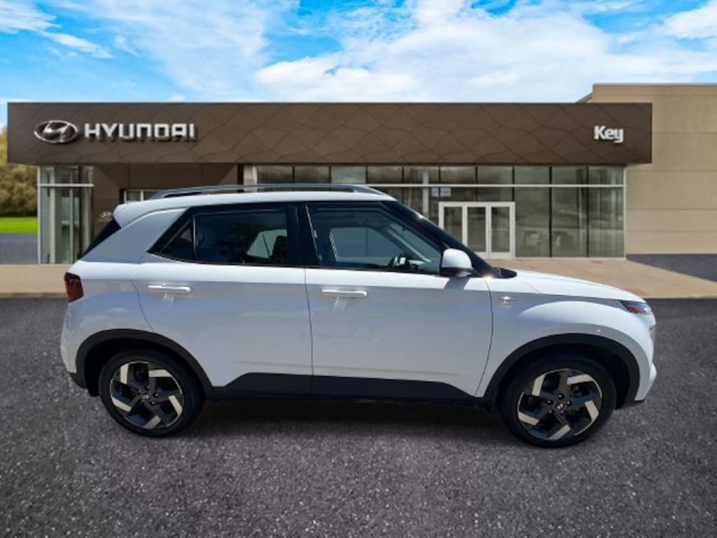 Certified 2023 Hyundai Venue SEL SUV