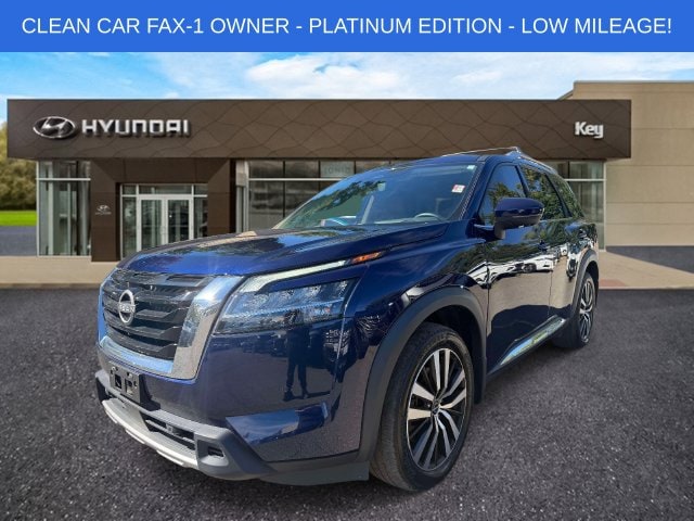 2023 Nissan Pathfinder Platinum