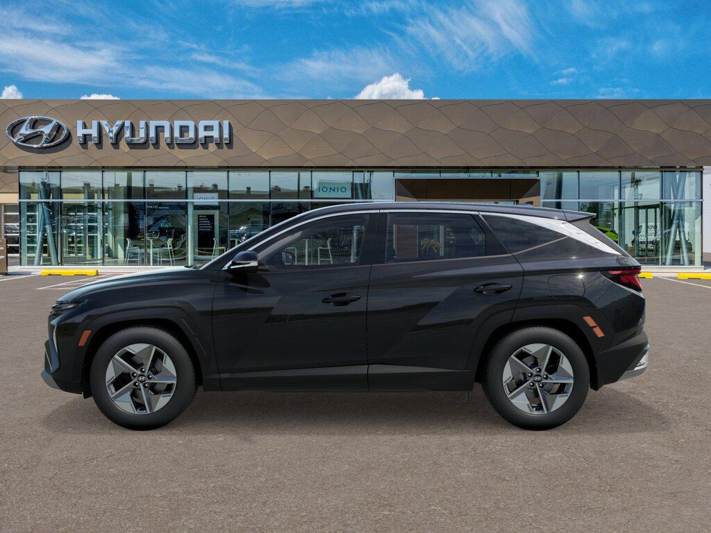 New 2026 Hyundai Tucson Hybrid SEL SUV