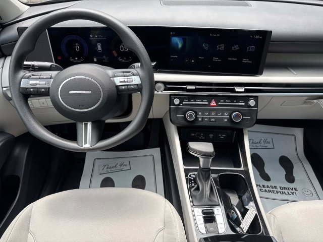 2026 Hyundai Tucson SE - Photo 16