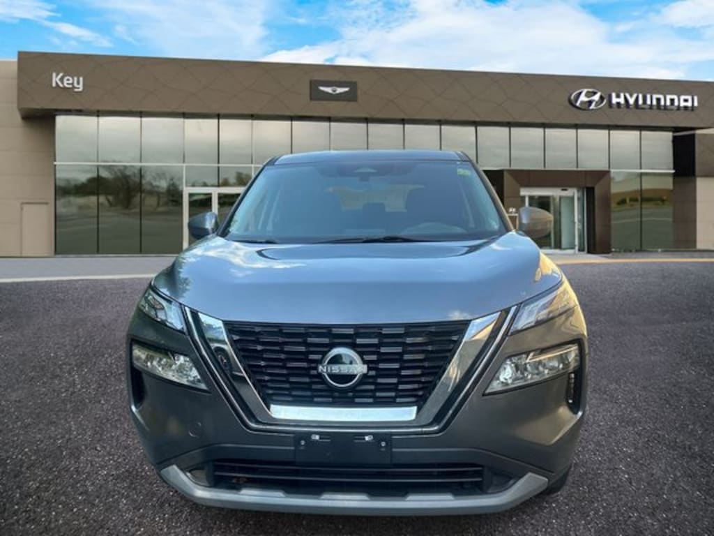 Used 2023 Nissan Rogue SV SUV